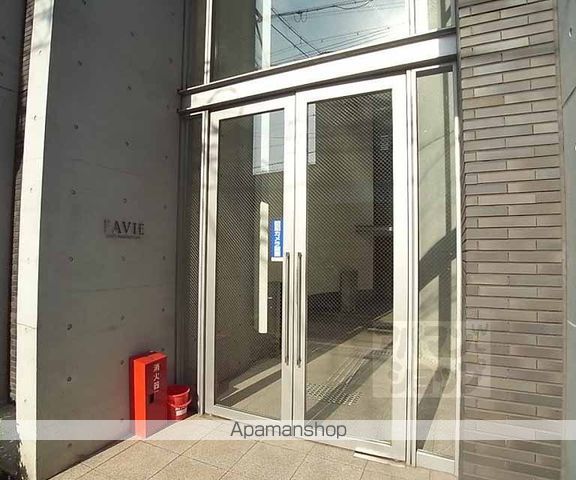 ファヴィエ四条西洞院の玄関写真