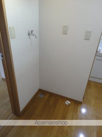 サンハイツ富山A棟の内装写真