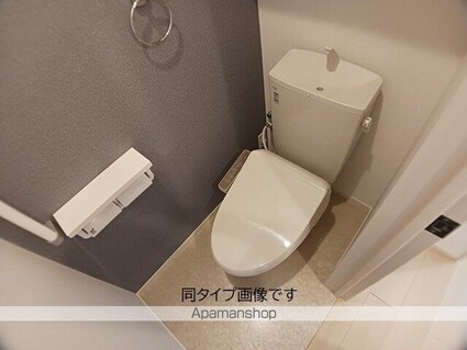 フィオーレＨ[1LDK/50.43m2]のトイレ