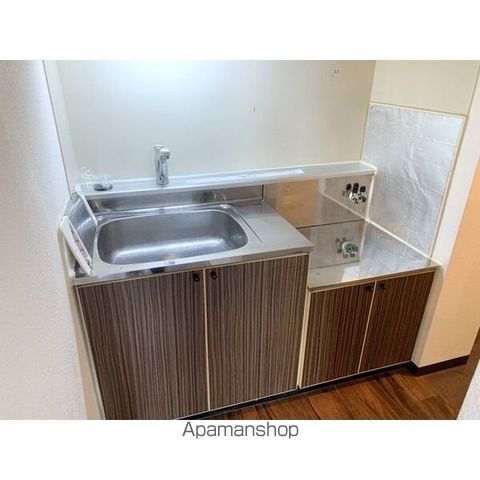 アーバンクラスタ元町IIの内装写真