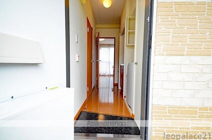 レオパレスセキバＢ[1K/26.49m2]の玄関