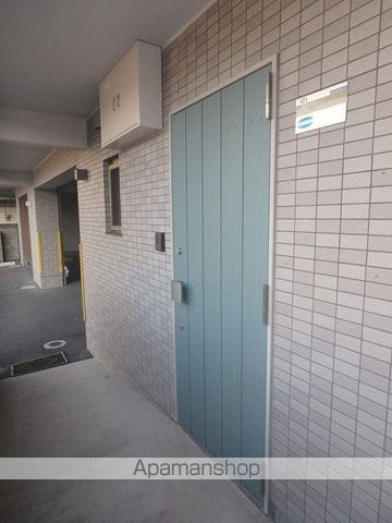 日南線 宮崎駅 徒歩30分 5階建 築19年の玄関写真