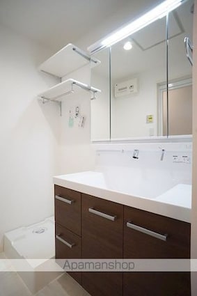 東京都立川市錦町２丁目[2LDK/60.7m2]の洗面所