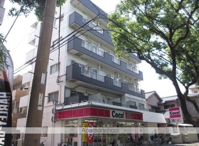 カーム鴨池の外観写真