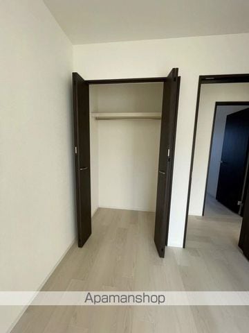 オネスティ大板井の内装写真