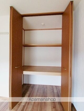 ボナールⅡ[2LDK/62.1m2]の収納