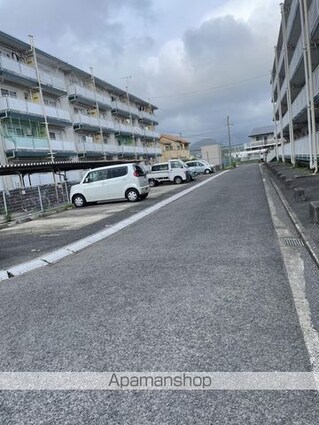和歌山県御坊市藤田町藤井[2K/28.98m2]の駐車場1