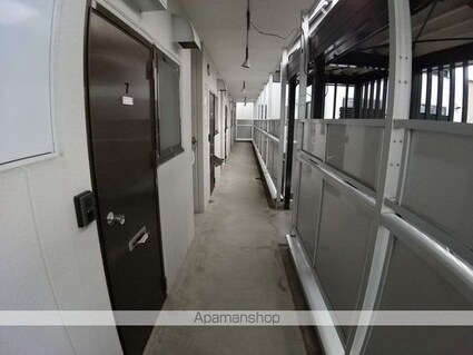 アローハイツ[1K/28.12m2]の共用部3