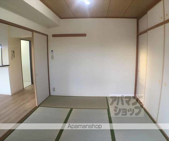 下鴨夜光町貸家の内装写真