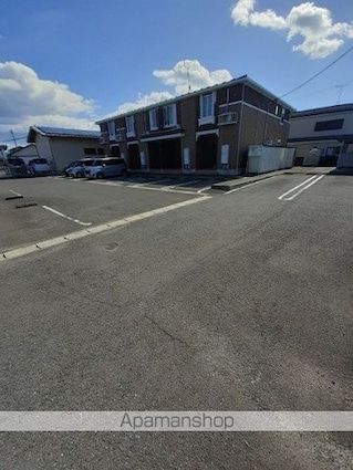 Ｐｉｎｅ　Ｂｒｅｅｚｅ壱番館[1LDK/45.07m2]の駐車場