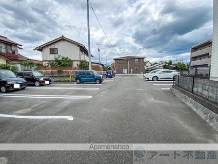 カーサ　サンリット[2DK/45.89m2]のエントランス1