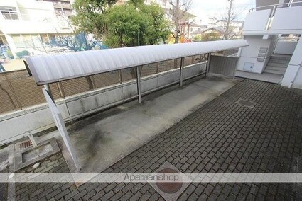 香川県高松市屋島西町[3LDK/89.57m2]の共用部1