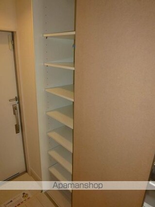 リブリ・エール[1K/26.08m2]の玄関