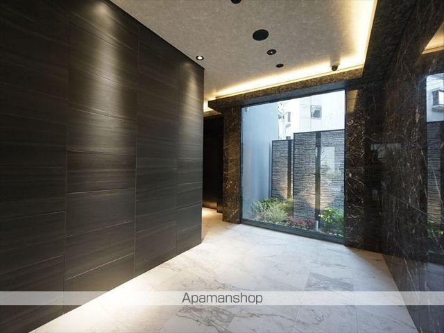 SーRESIDENCE金山三丁目の玄関写真