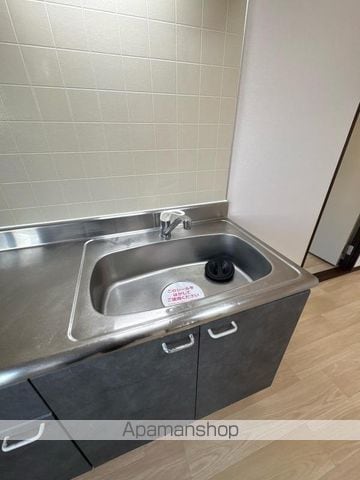 フレグランス前田A棟の内装写真
