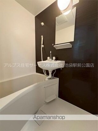 メープル大泉学園Ｄ[1K/18m2]のバス