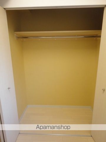クレエル大通の内装写真