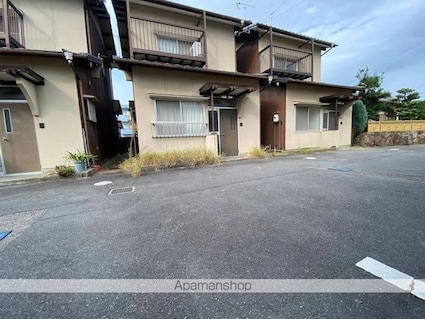 木太町山根邸貸家[3LDK/62.1m2]の共用部1