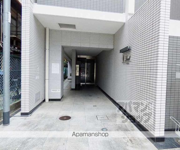 リンツ御池の玄関写真