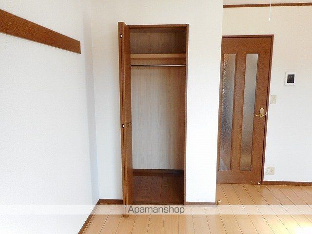 プラシードカーサの内装写真