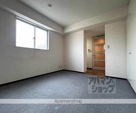 プリオール烏丸三条の内装写真