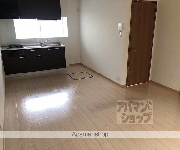 大原野北春日町貸家の内装写真