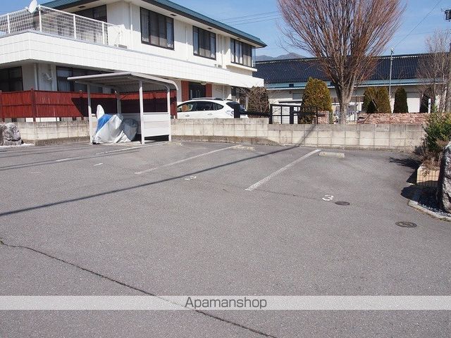 ガイアケーズパレス[1K/29.46m2]の駐車場