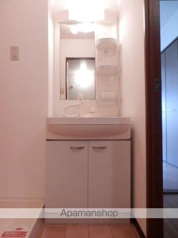 クレアトゥール・Iの内装写真