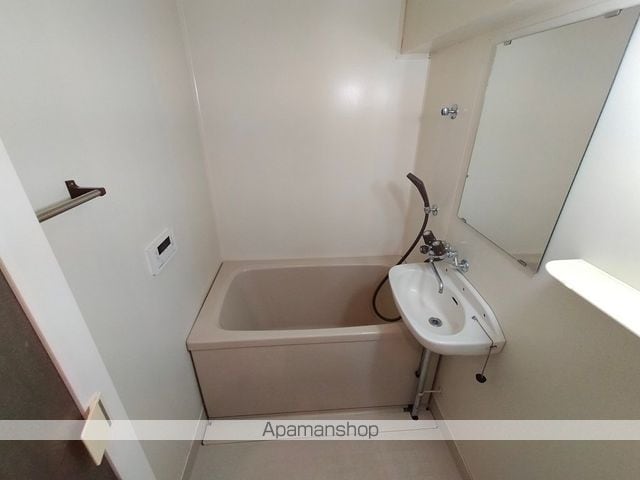 鶴見緑地ハイツ弐番館の内装写真