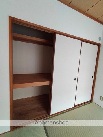 タウンコート鎮西の内装写真
