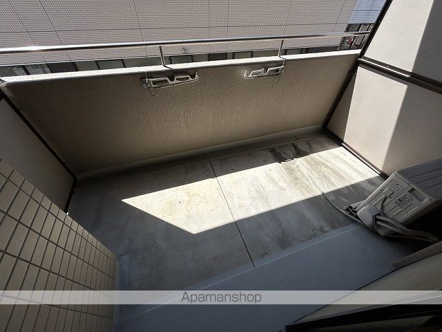 ミッションデルタの内装写真