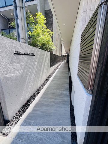 HEBEL MAISON 中野町の玄関写真