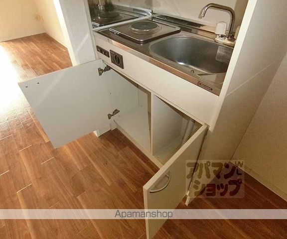 フェムトン旭の内装写真