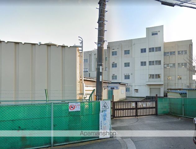 ロイヤルヒルズの周辺写真