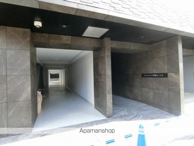 グランカーサ両国ヴェルデの玄関写真