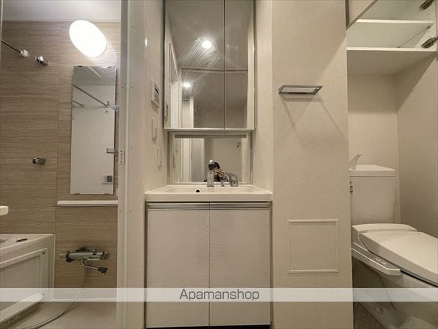 コンフォリア江坂の内装写真
