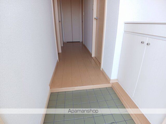 レジデンス英賀保の内装写真