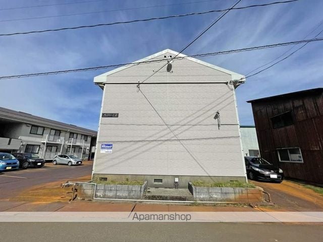 グレイスコートBの外観写真