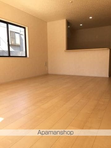 detached 埼玉県坂戸市緑町8-7-3

地図を見る