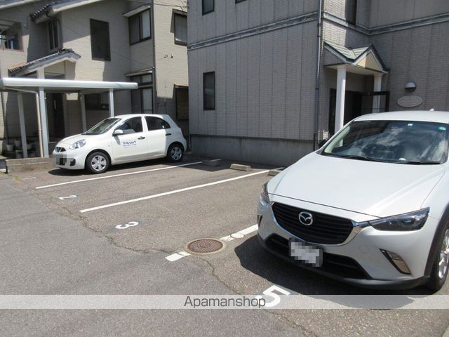 バン・ルージュのその他写真