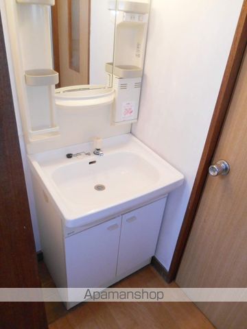 マンション東の内装写真