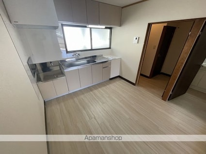 コーポ熊谷Ａ棟[1LDK/36m2]の内装4