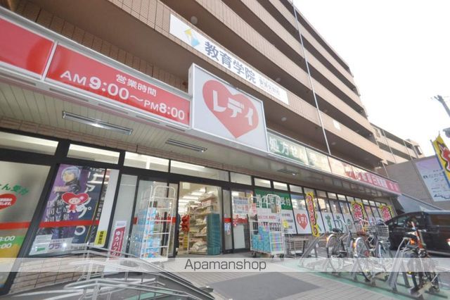 プリティーユニゾンの周辺写真