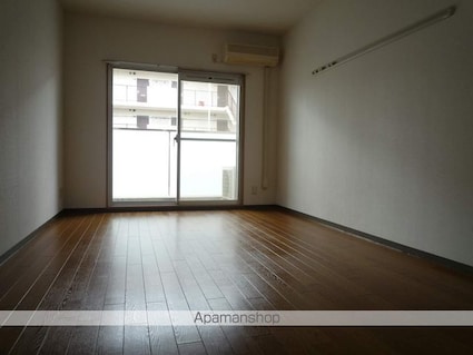 ＲａｃｏｏｎＤ３[1K/29m2]のリビング・居間