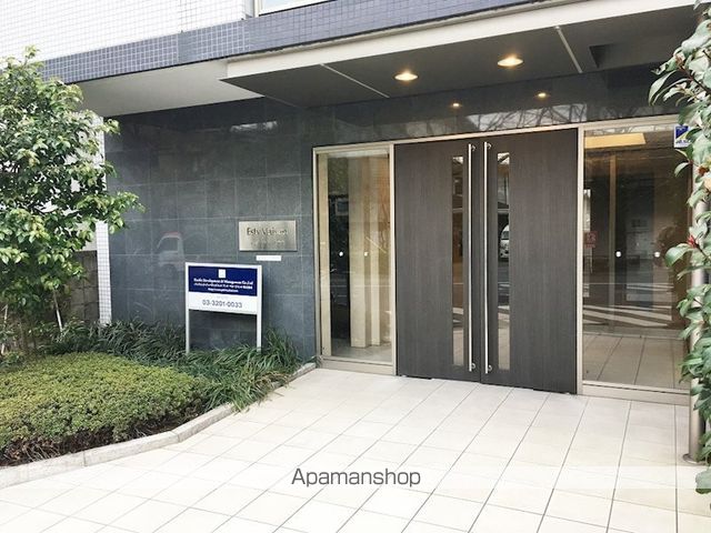 エスティメゾン哲学堂の玄関写真