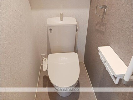 プレシャス・アイル[2LDK/58.6m2]のトイレ