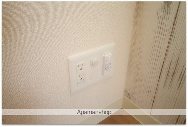 プレサンス難波フィールドの内装写真