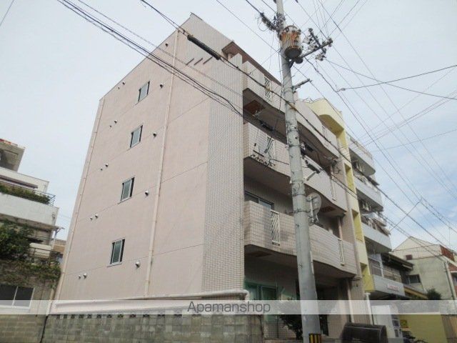 サンシャインプラザの玄関写真