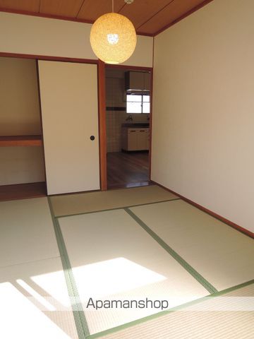 煌 壱番館・弐番館の内装写真