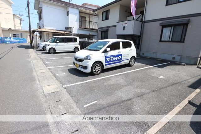 グレース藤の玄関写真